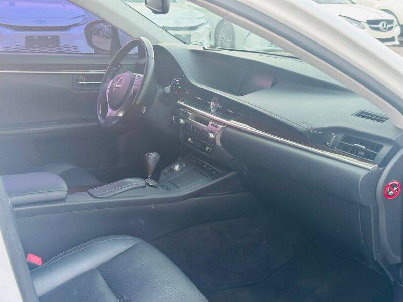 2014 Lexus Es 300 h