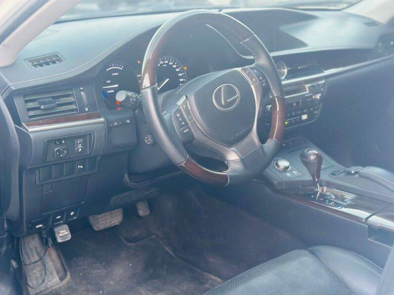 2014 Lexus Es 300 h